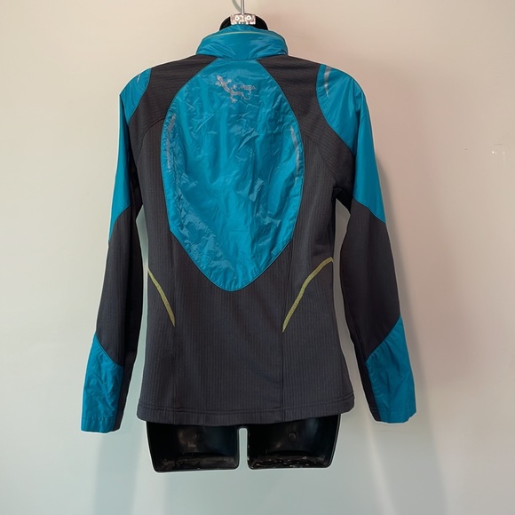 NEPA windbreaker jacket - Medium - Picture 8 of 10